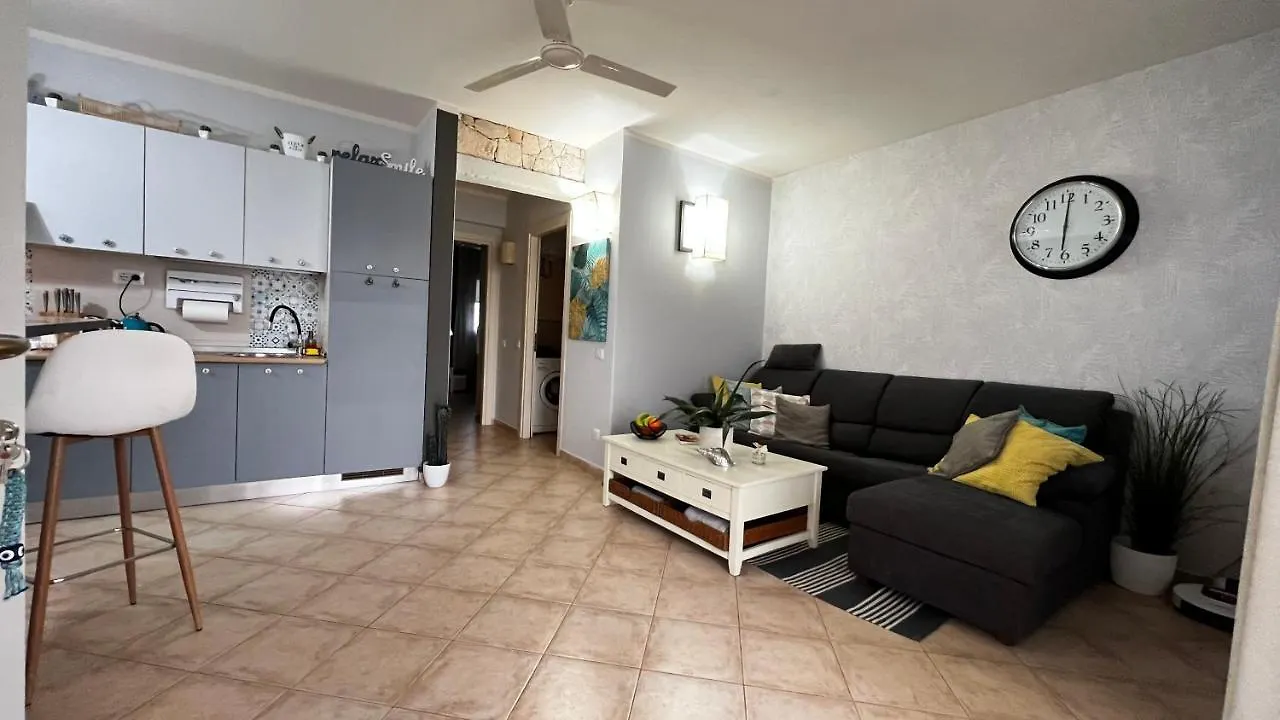 Tropical Morabeza Apartment Santa Maria 0*,  Cape Verde